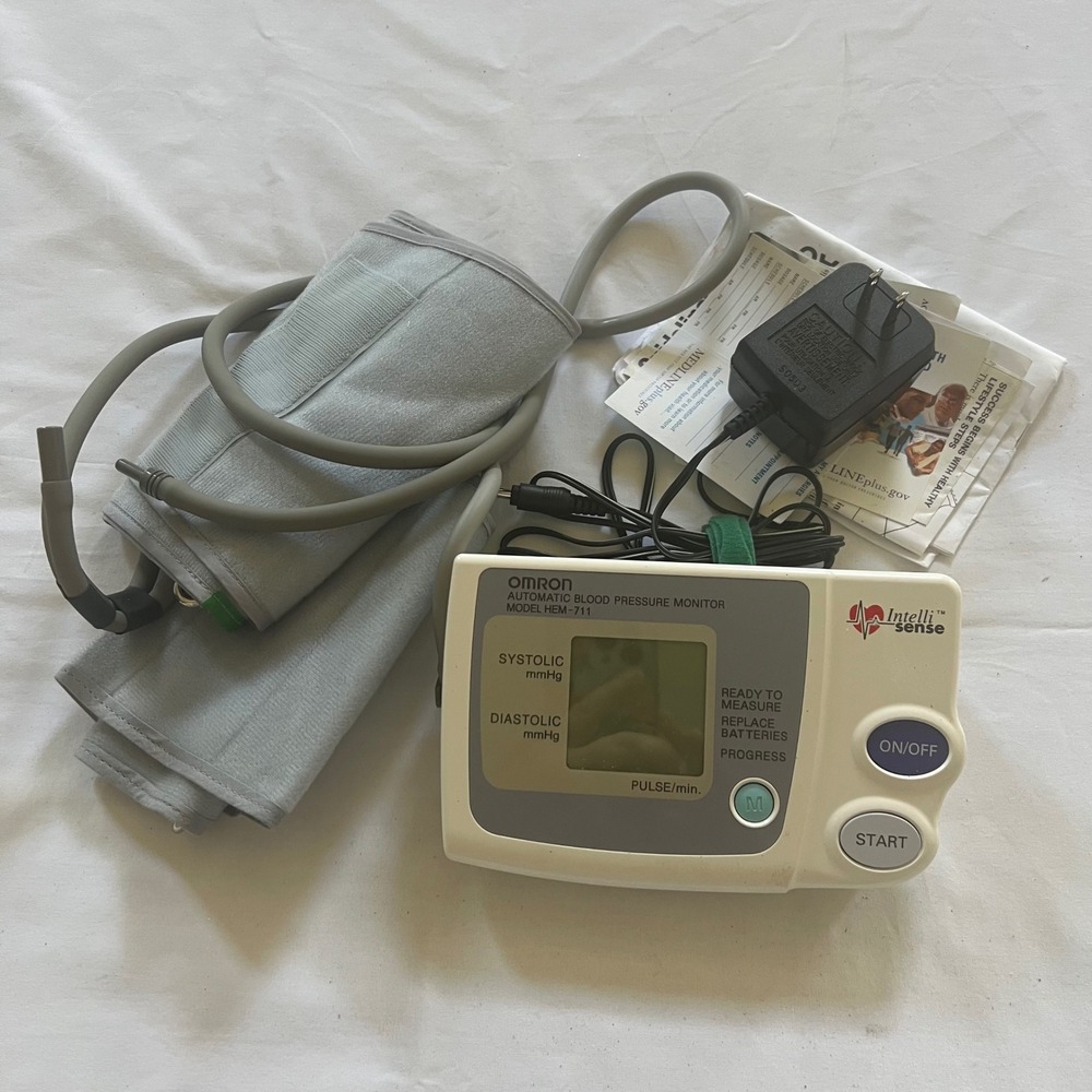 Omron HEM-711 IntelliSense Automatic Blood Pressure Monitor 2 Cuffs AC Adapter